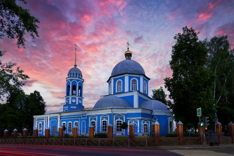 город, архитектура, храм, курск, вечер, здание,памятник Храм Введения Пресвятой Богородицы во Храм (Введенская церковь) фото превью