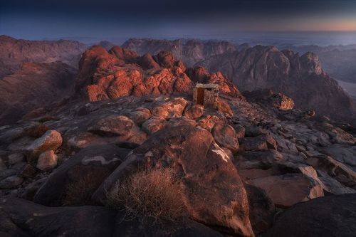 Предрассветный Хорив