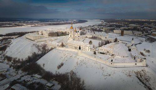 Тобольский кремль на фоне Иртыша