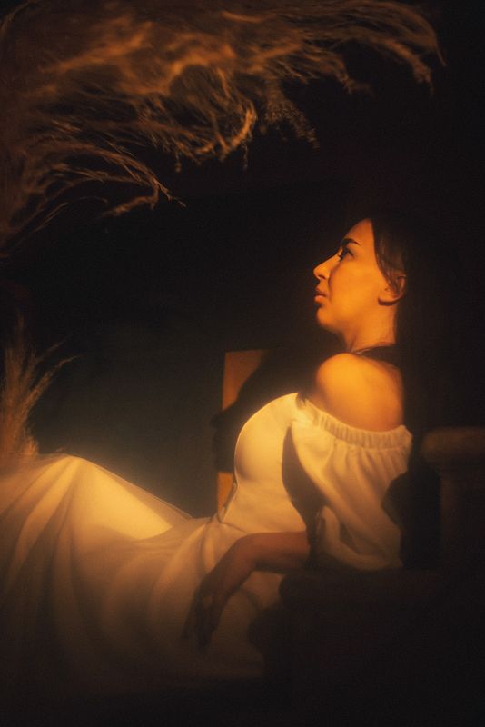 В белом фото превью