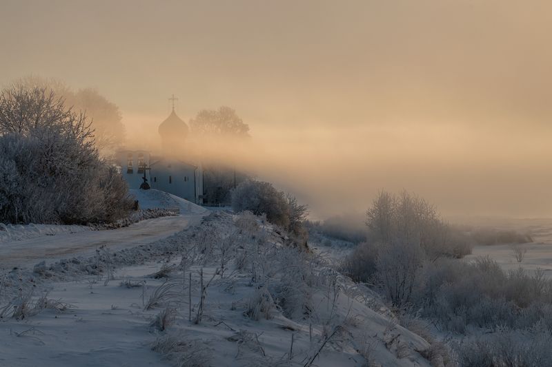 Церковь Ильи пророка (XV ВЕК) фото превью