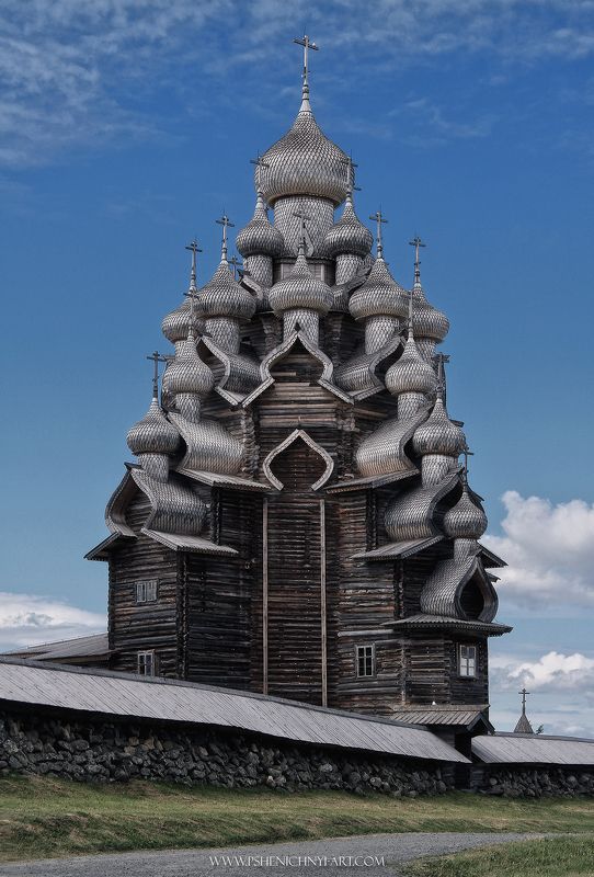 архитектура, храм, кижи, россия, карелия, купола, деревянное зодчество, архитектурное наследие, православие Пирамида русского севера фото превью