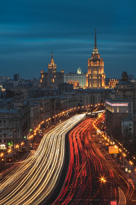 москва moscow Кутузовский проспект вечером фото превью