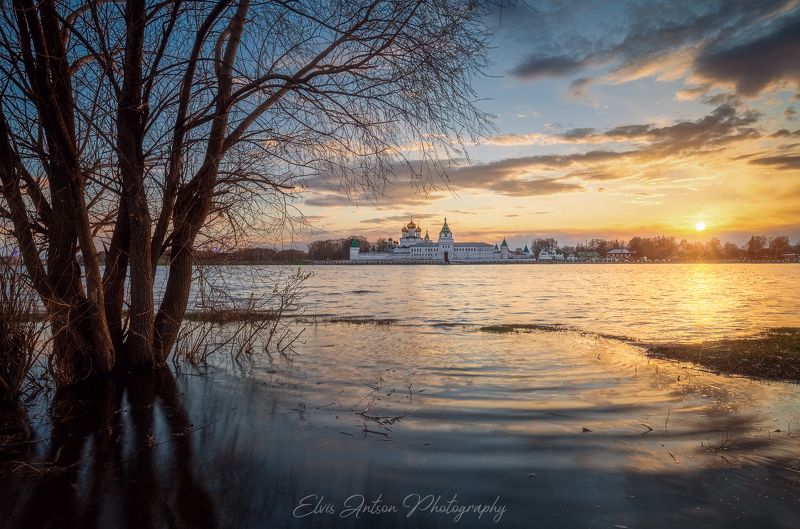 кострома, пейзаж, весна, ипатьевский монастырь Душевный вечер фото превью
