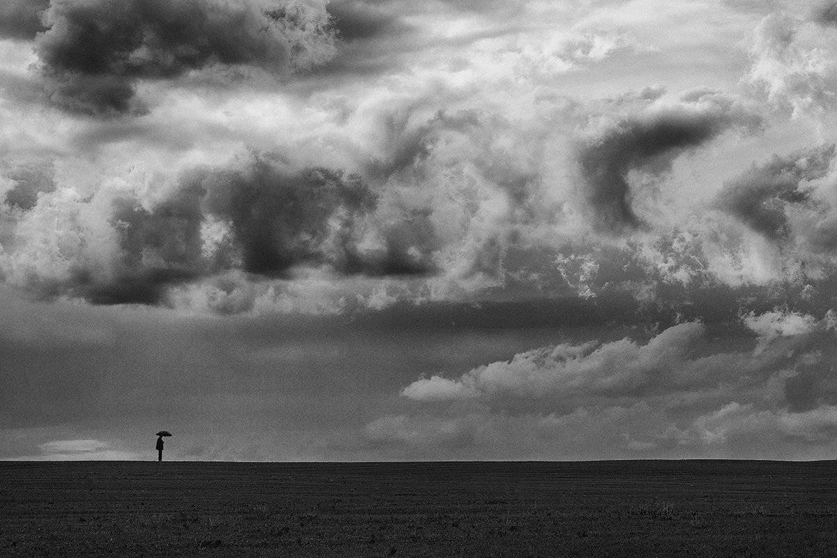 Дождь, Лето, Пейзаж, Чб, Человек, Человек с зонтом, Цвелёв Дмитрий