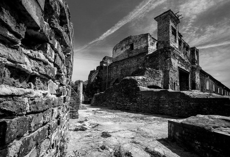 Тереспольские ворота. Брестская крепость фото превью