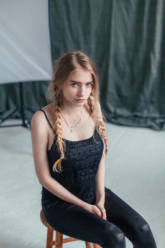 Lizzie фото превью
