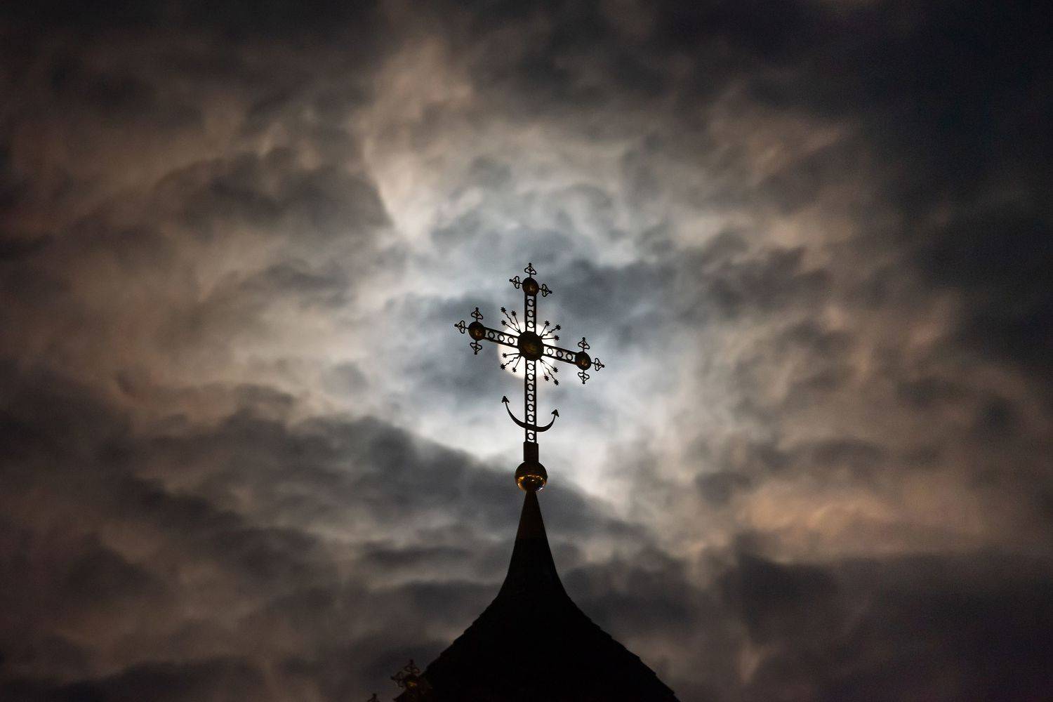 луна облака крест купол тучи лунный свет, Сальников Евгений