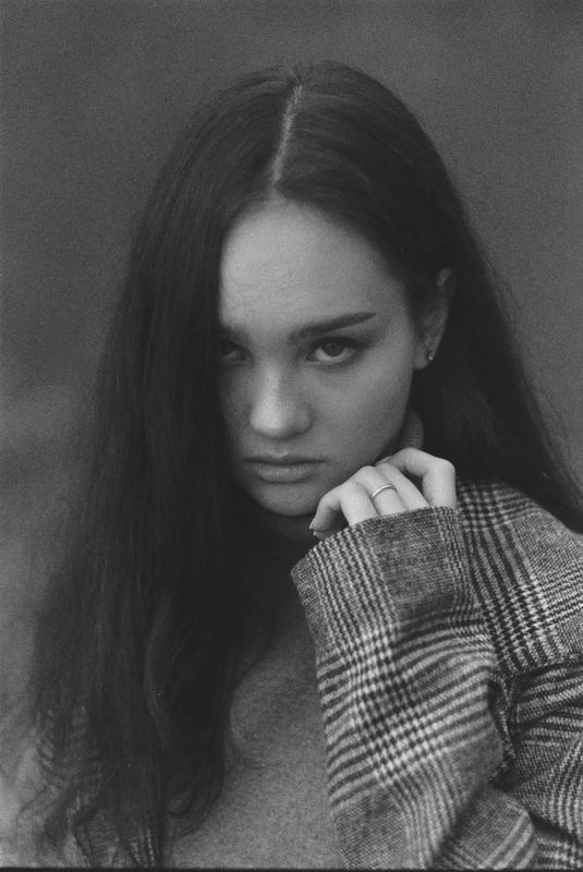 ВЗГЛЯД, портрет на плёнку фото превью