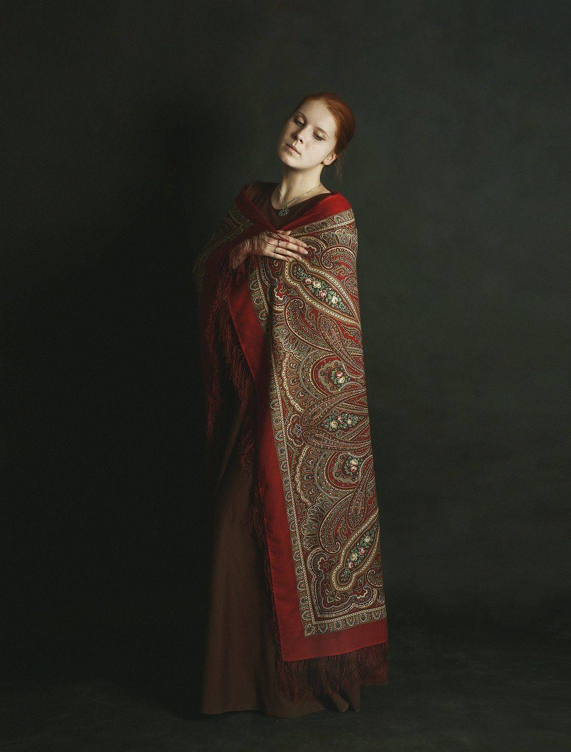 девушка, красивая, жанр, портрет, платок, красивая, фотография, цвет, свет, Постонен Екатерина