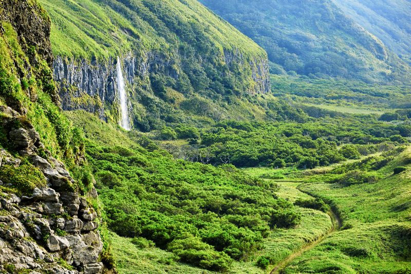 итуруп, парусная, iturup, пейзаж, landscape Бухта Парусная на острове Итуруп фото превью