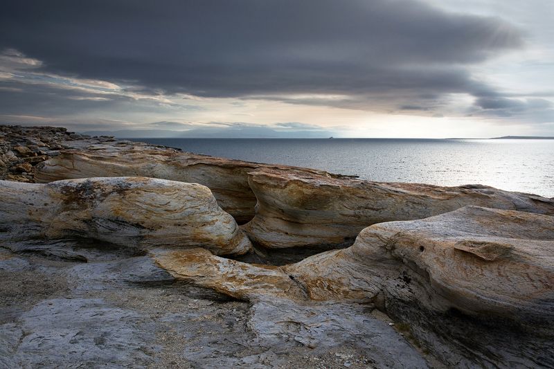 Берег Рыжих камней фото превью