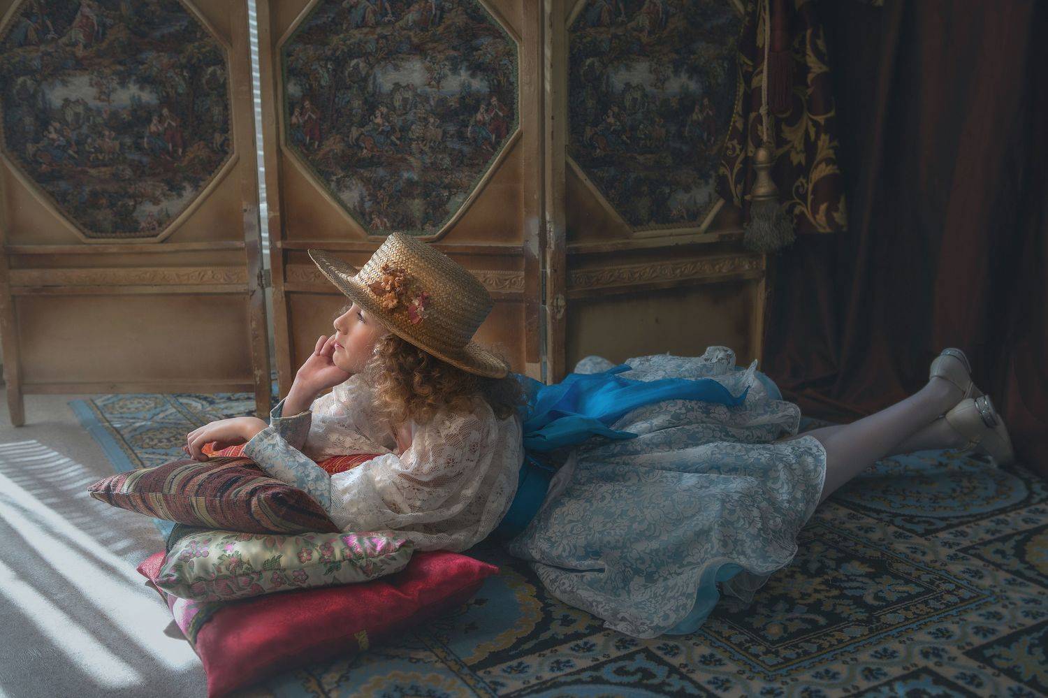 девочка шляпа цветы семья любовь солнце весна красота счастье мечты  фотография, Шепелева Татьяна