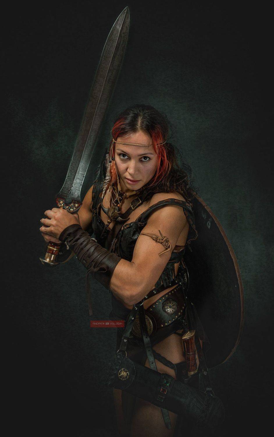 амазонка воин портрет девушка копье щит ночь охота, Володин Андрей