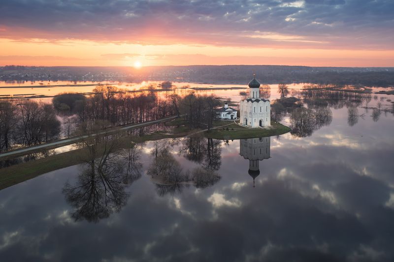 Разлив у Покрова на Нерли 2023 фото превью