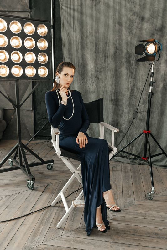 женский портрет, студийный портрет Vanity Fair фото превью