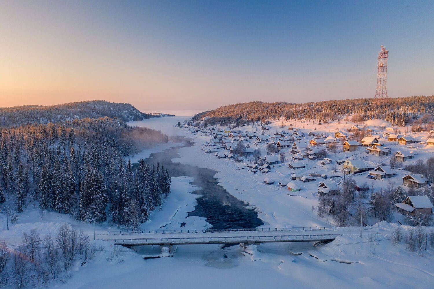 кольский полуостров, река, зима, мост, деревня, рассвет, Баландин Дмитрий