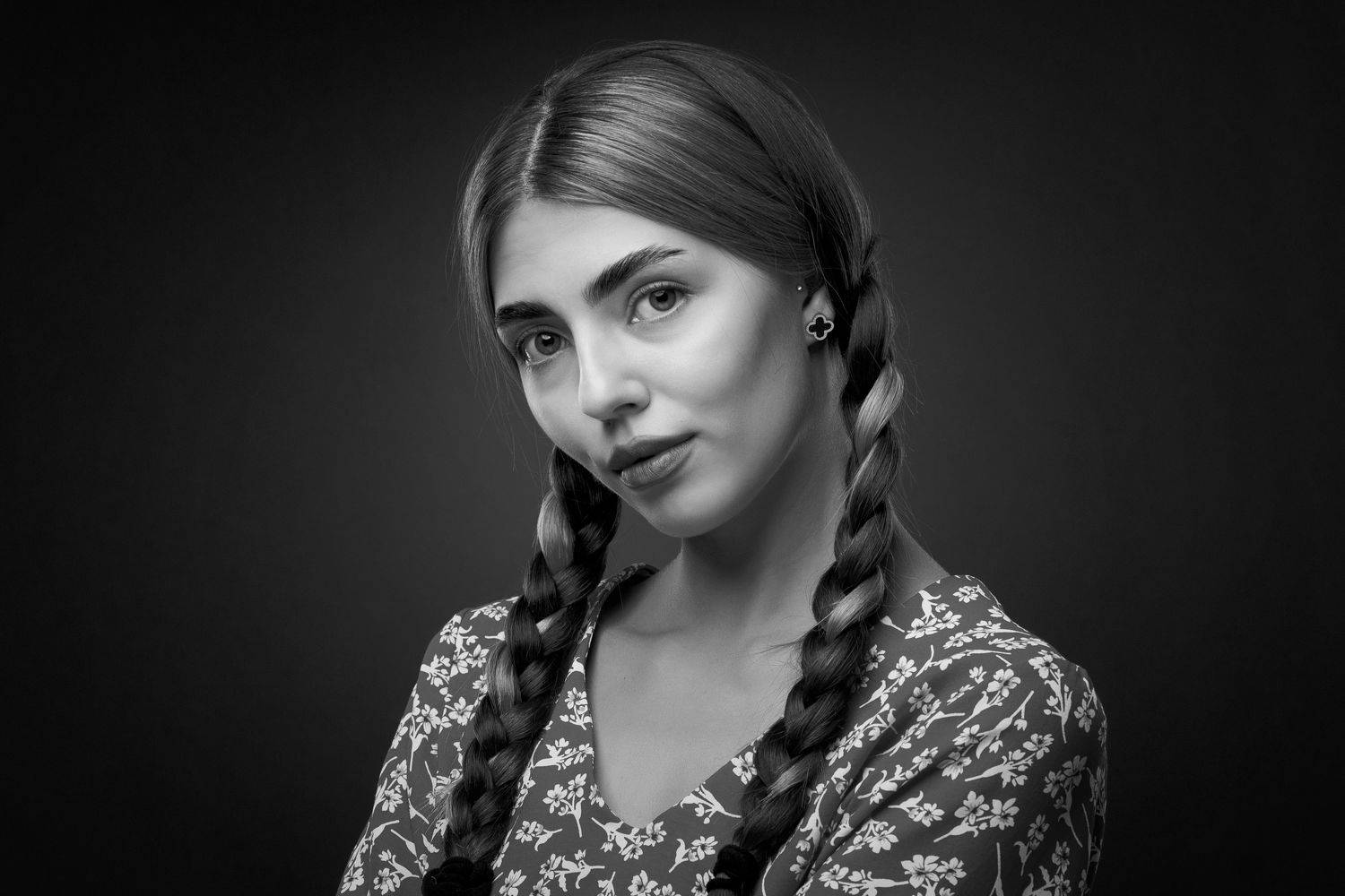 девушка, косички, взгляд, портрет, ч/б, Дёгтев Евгений