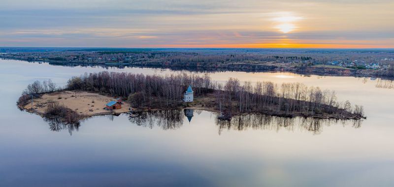 Монастырский остров фото превью