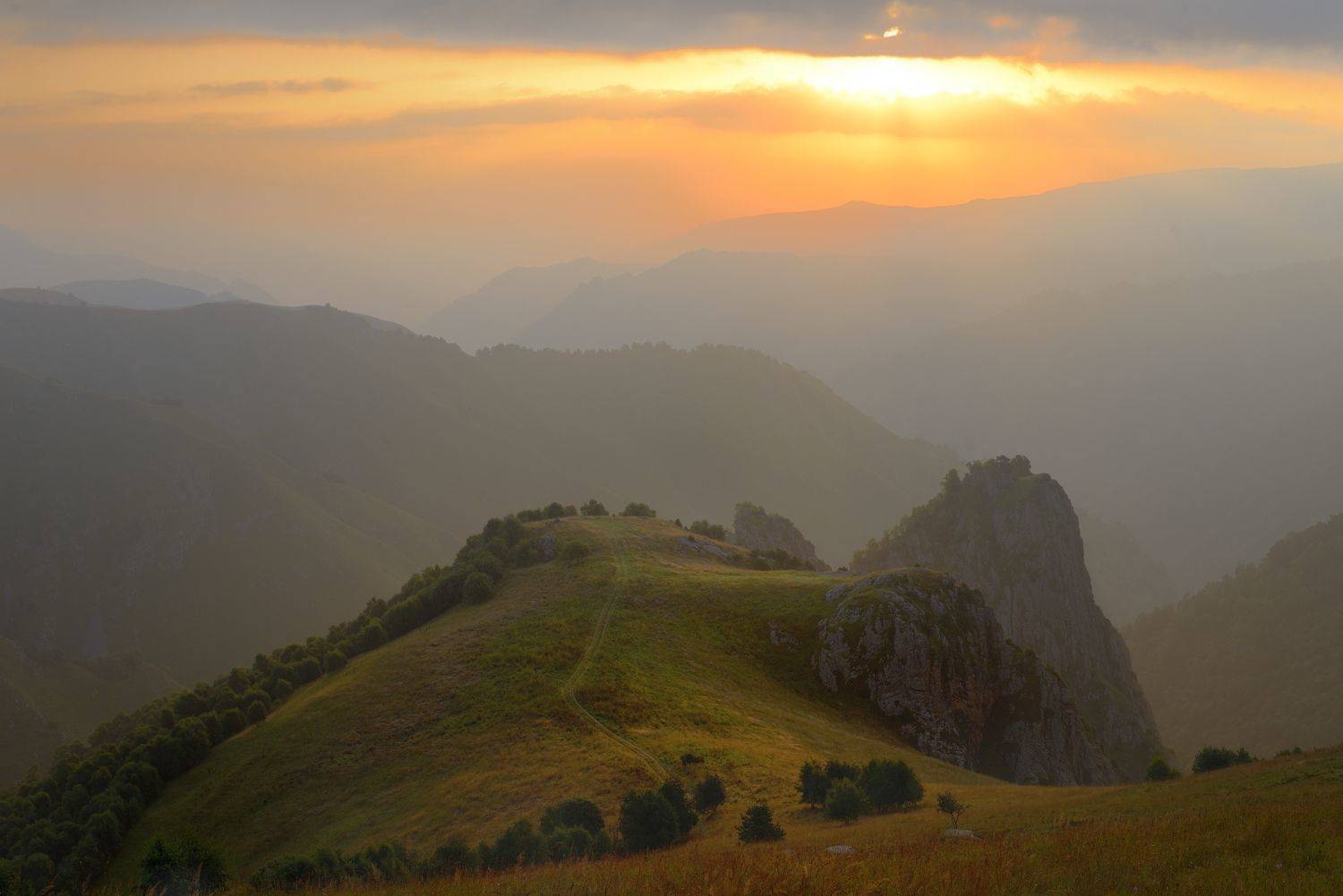 горы осень кавказ рассвет, Александр Жарников