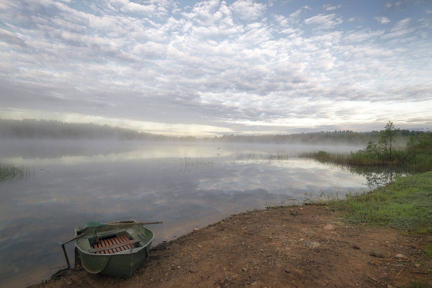 озеро, лодка, туман, рассвет, берег, Сергей Аникин