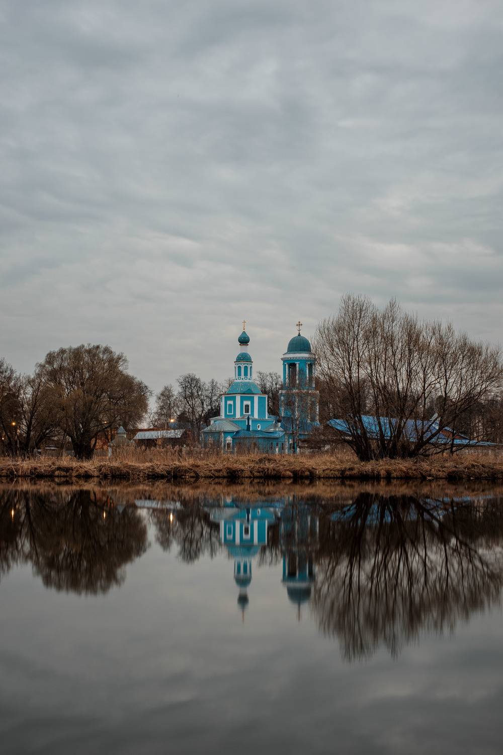 пейзаж, церковь, храм, church, landscape, architecture, архитектура, весна, spring, река, river, Владимир Васильев