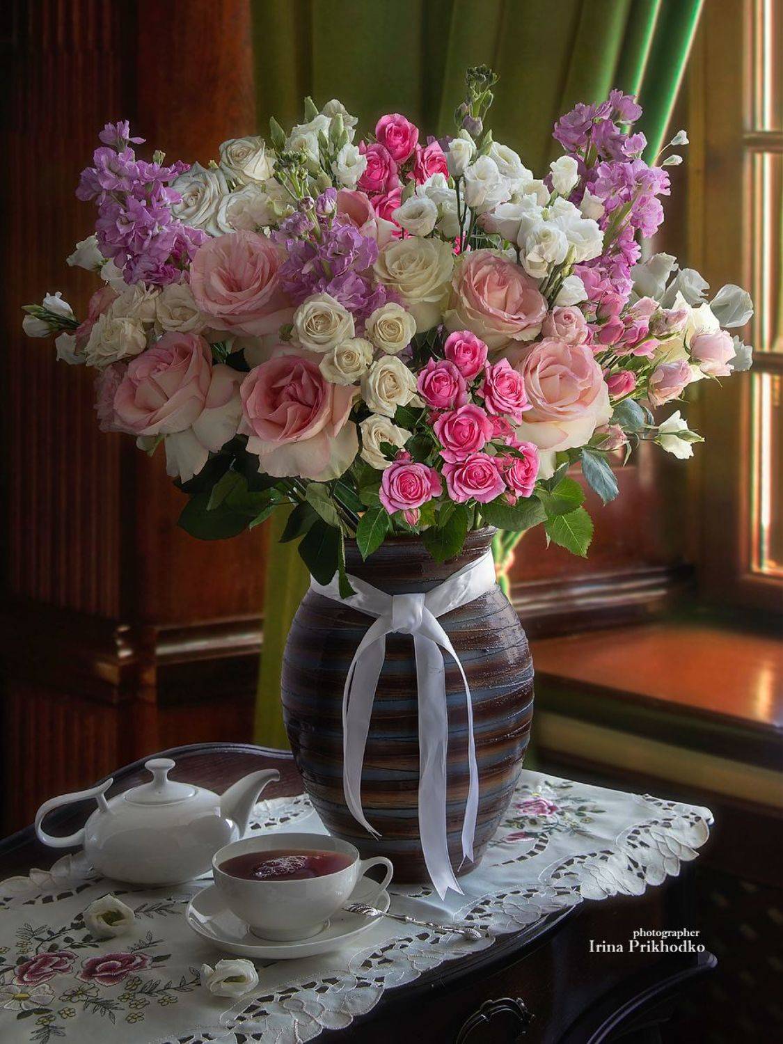натюрморт, цветы, подарок, букет, интерьер, Приходько Ирина