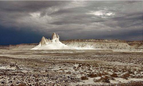 Перед бурей. Before the storm
