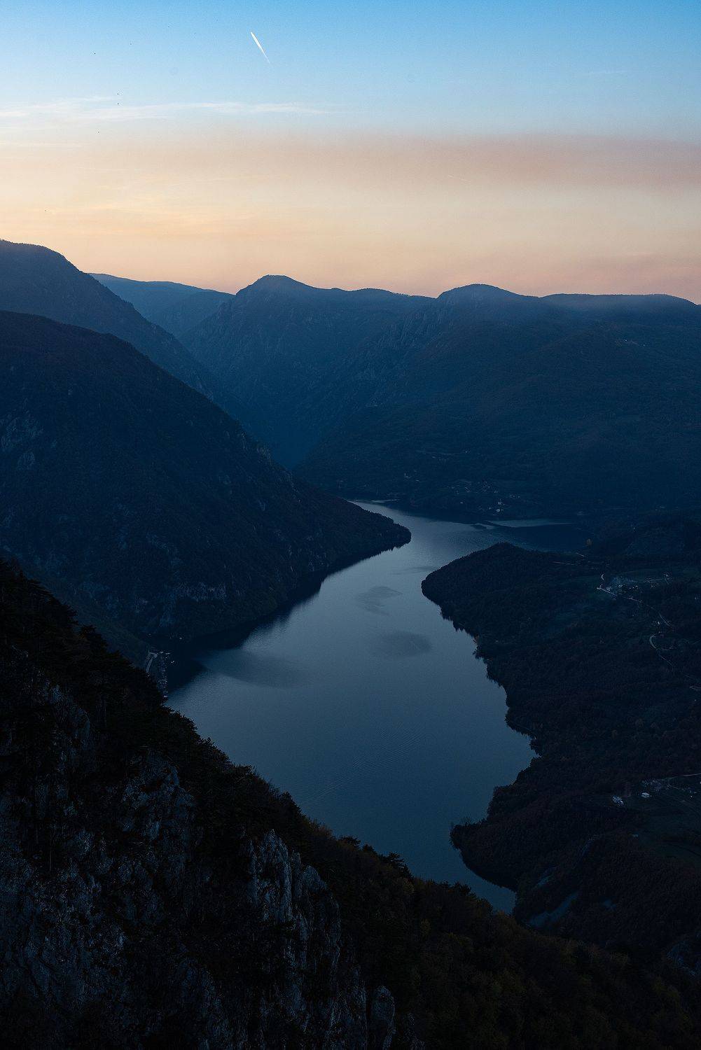 пейзаж, пейзажная фотография, пейзажи, дунай, сербия, река, закат, камни, скалы, берег, путешествие, landscape, landscapes, landscape photography, тара, Кармаков Матвей