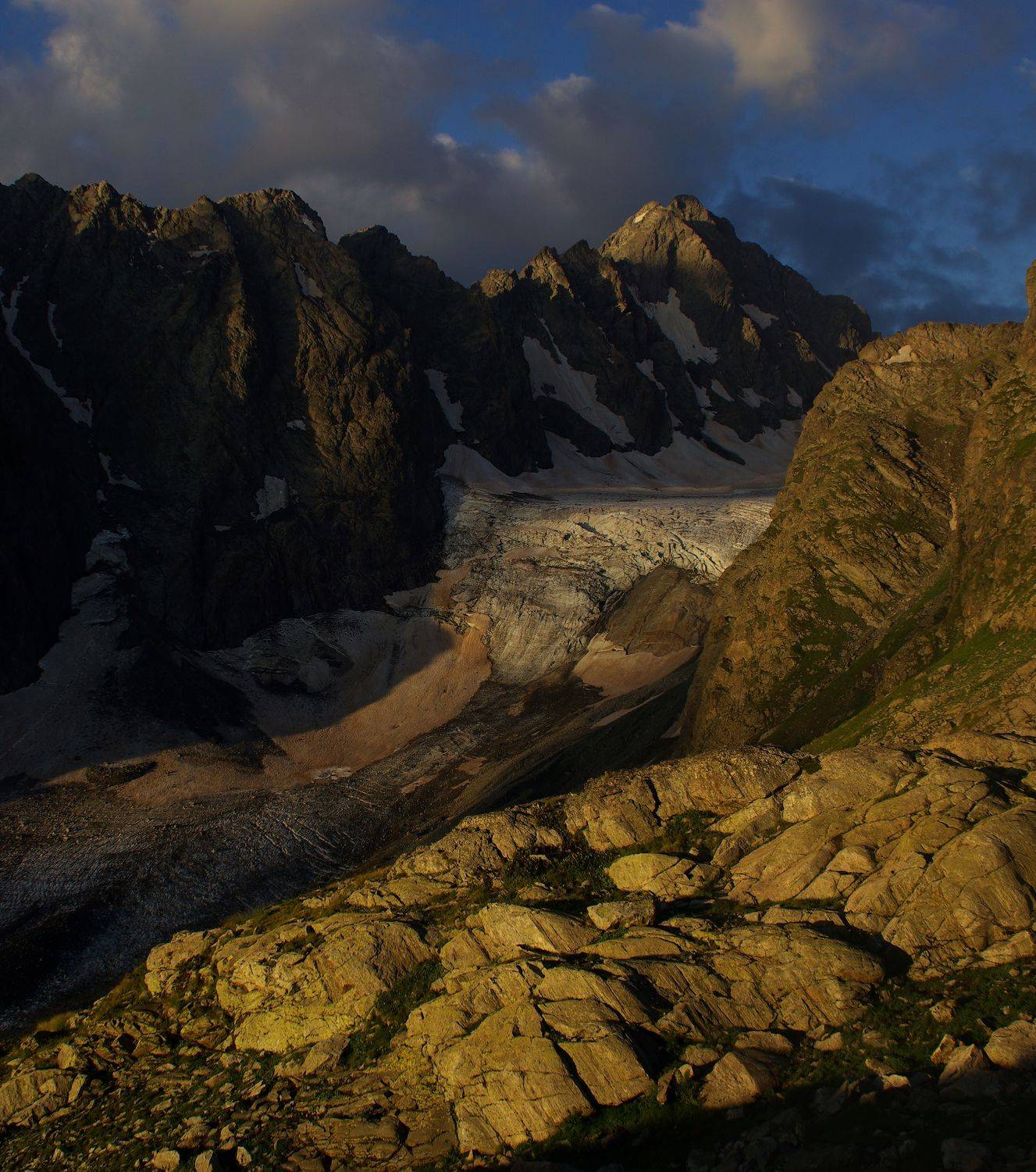 архыз, Андрей Любимов