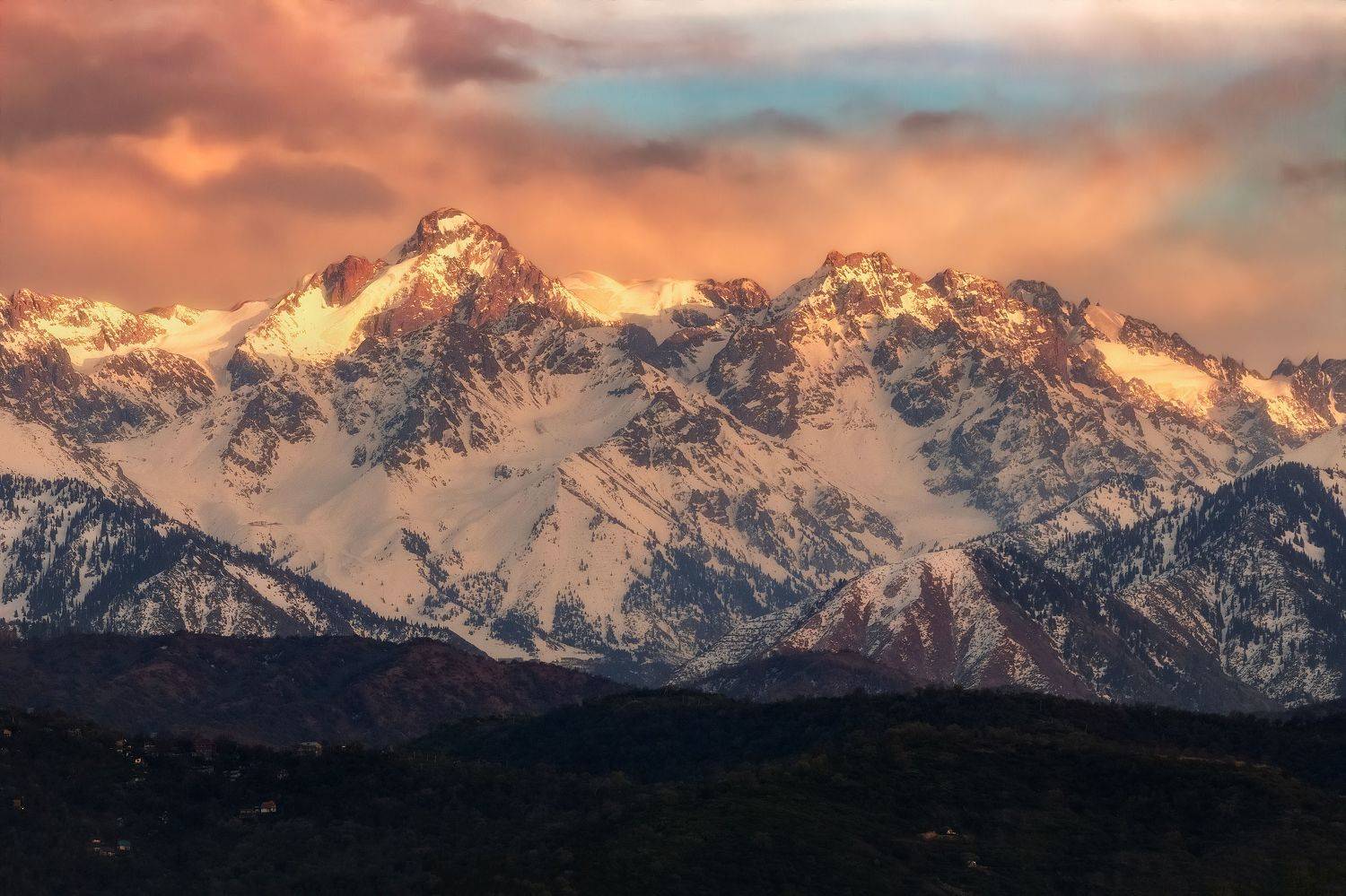 горы пейзаж природа весна апрель небо свет цвет снег облака фотография, Еремеев Дмитрий