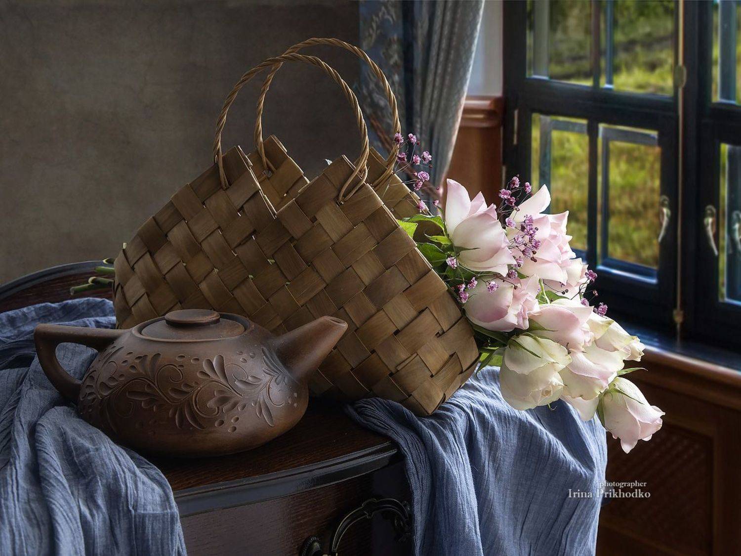 натюрморт, цветы, розы, интерьер, Приходько Ирина