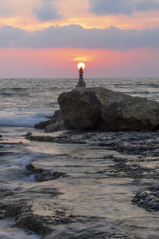 Закат в море фото превью