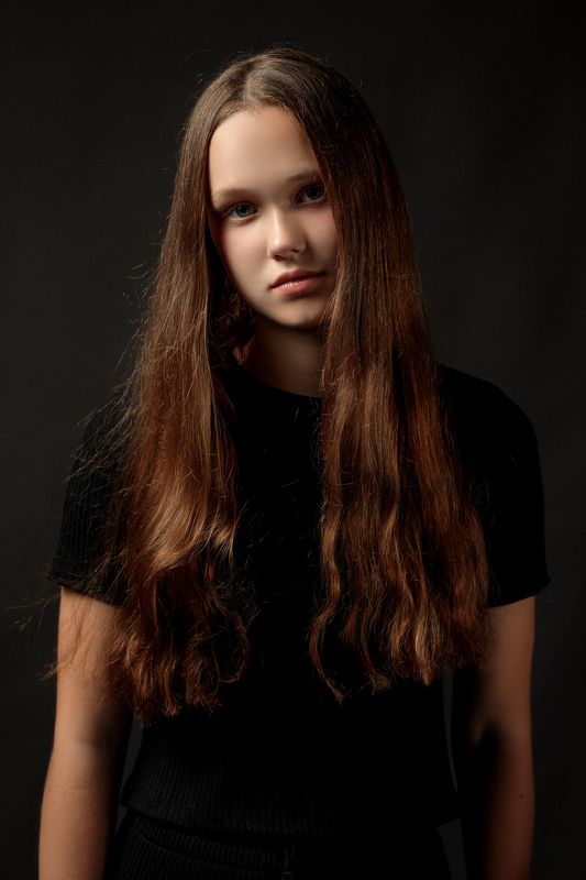 девушка, модель, портрет, фотосессия, студия, гламур, girl, model, modeling, young, portrait, творческий портрет, женский портрет, woman, young woman, glamour, постановка, постановочная фотография, fashion Алина фото превью