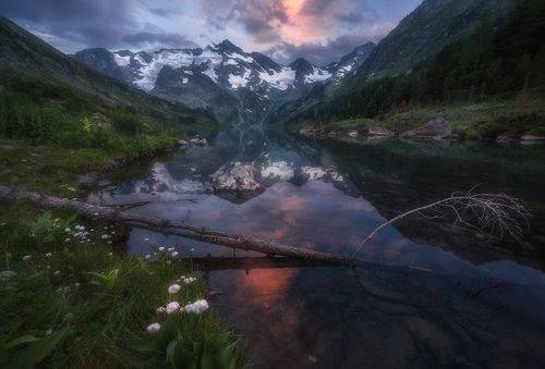 Вечер на Поперечном озере