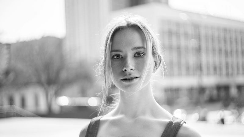 Портрет фото превью