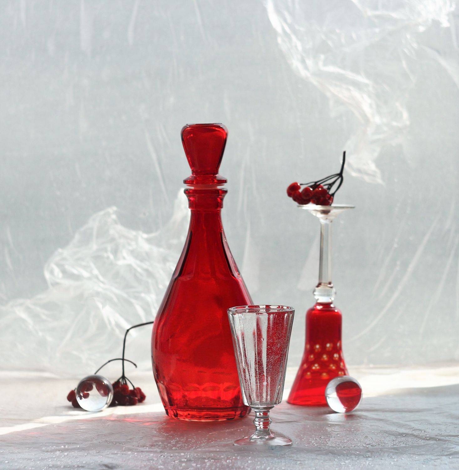 , Людмила Хрусталева*