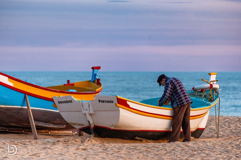 океан, лодки, португалия, portugal Рыбак и лодки фото превью