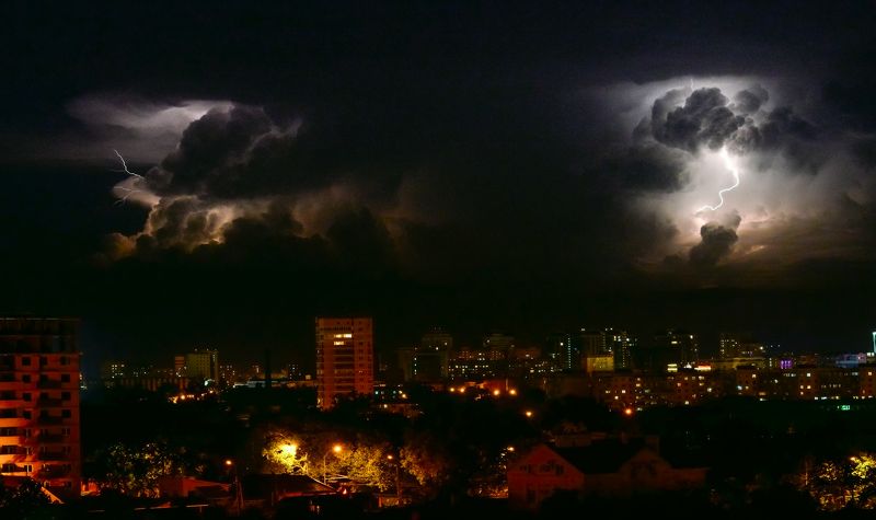 А город подумал ученья идут. фото превью