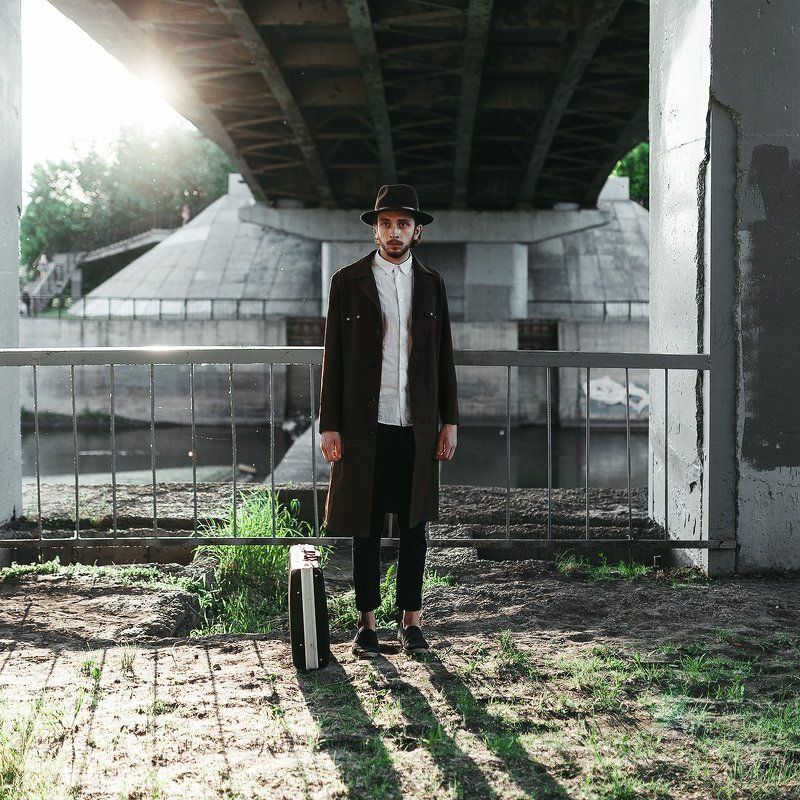 35мм, Color, Film, Man Под мостом фото превью