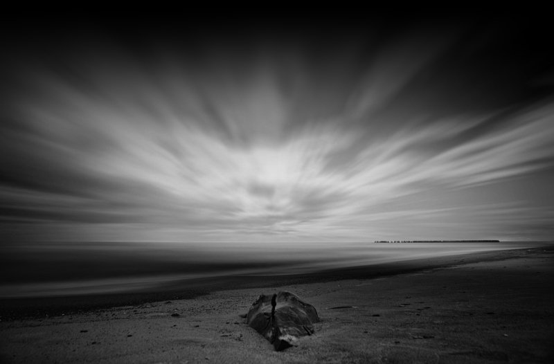 Cracked log фото превью