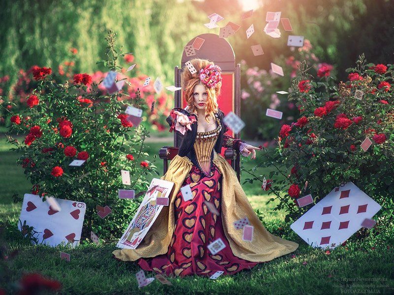 Алиса в стране чудес, Королева червей Queen of hearts фото превью