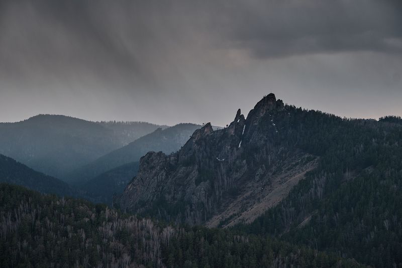 столбы, красноярские столбы, такмак, горы, красноярск Непогода в горах, непогода. фото превью