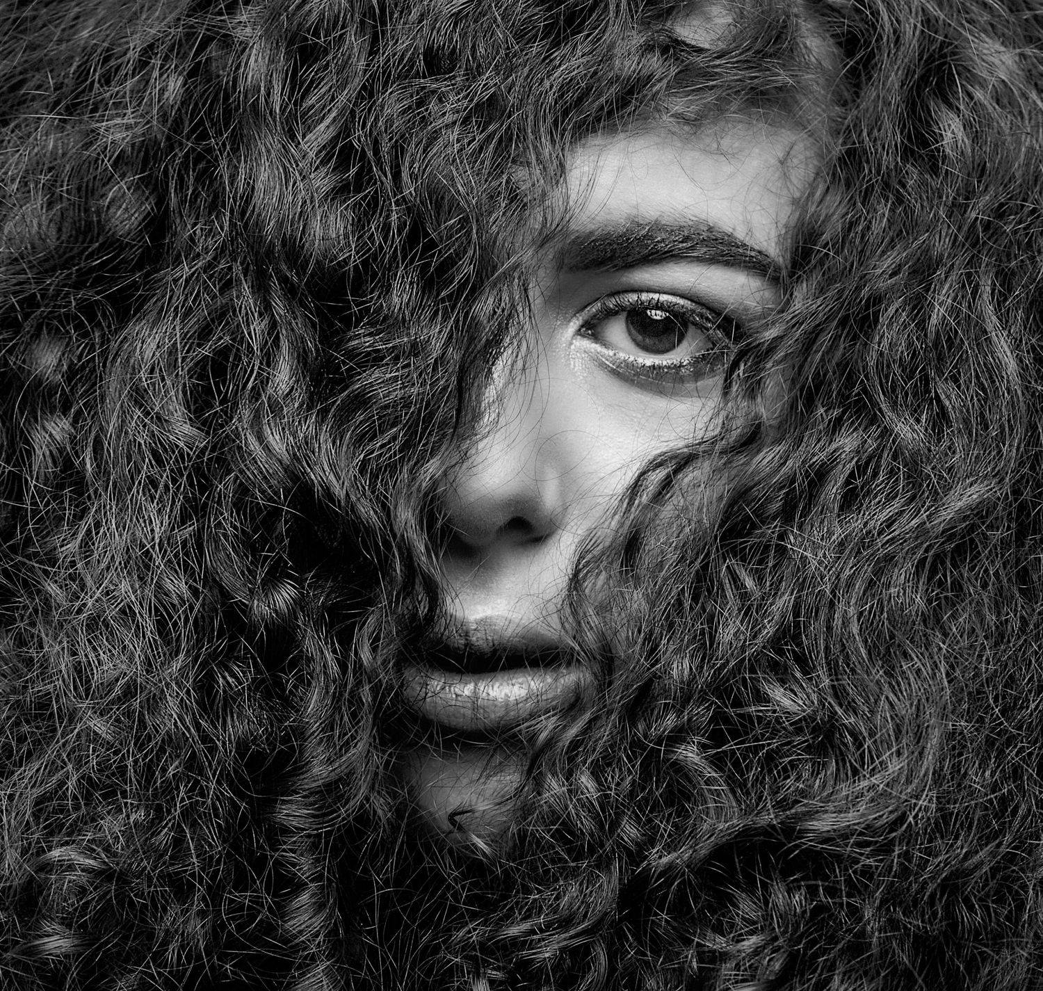 модель, девушка, кучерявая, чб, Дёгтев Евгений