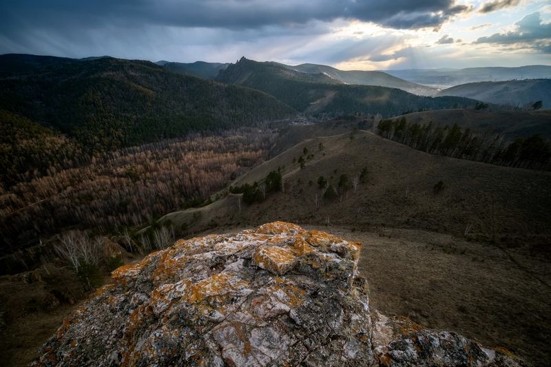 красноярские столбы, торгашинский хребет, красноярск, горы Средиземье фото превью