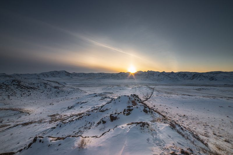 Закат в долине реки Камышта фото превью