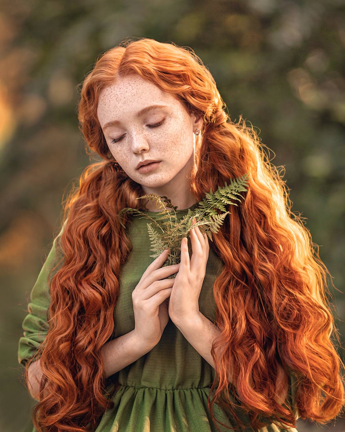 , Елена Михайлова