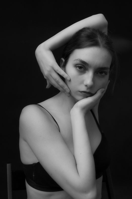 Maria фото превью