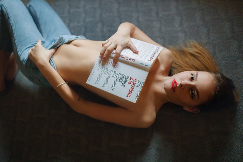 А sense of nonsense фото превью