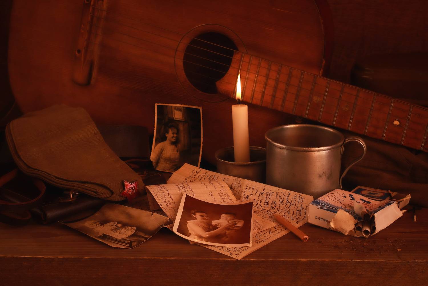 натюрморт, фотонатюрморт, память, песня, великая отечественная, тёмная ночь, фото, свеча, папиросы, гитара, ссср, беломор, still life, stillifefoto, художественное фото, фотохудожник, наталья казанцева, Наталья Казанцева